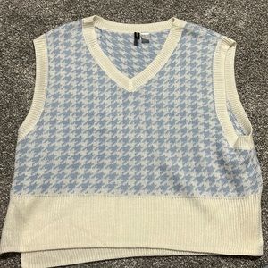 H&M Oversized Sweater Vest